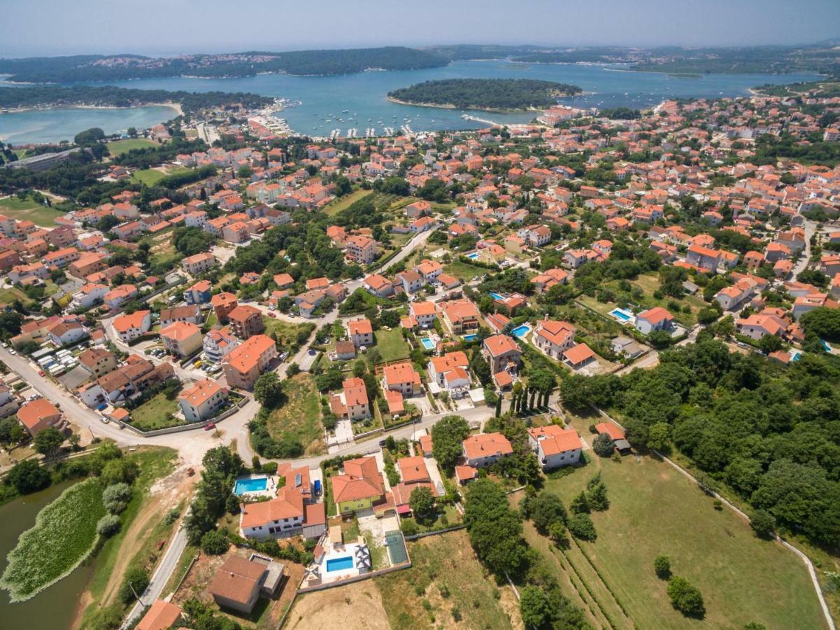 Apartments Dora Victoria Dream Medulin Eksteriør bilde