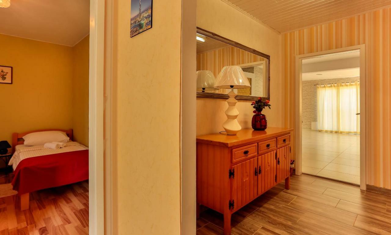 Apartments Dora Victoria Dream Medulin Eksteriør bilde